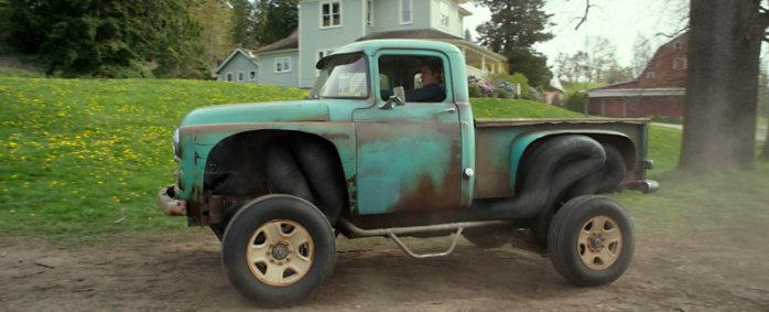 detail Monster Trucks - DVD