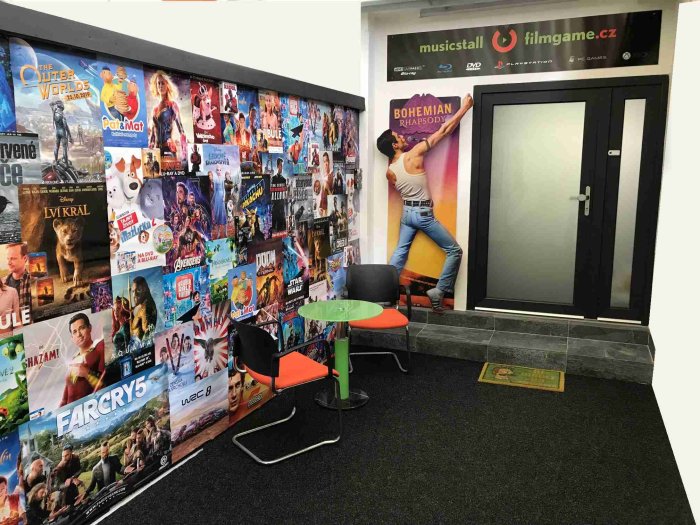 detail poštovné - zahraničí (postal charges)