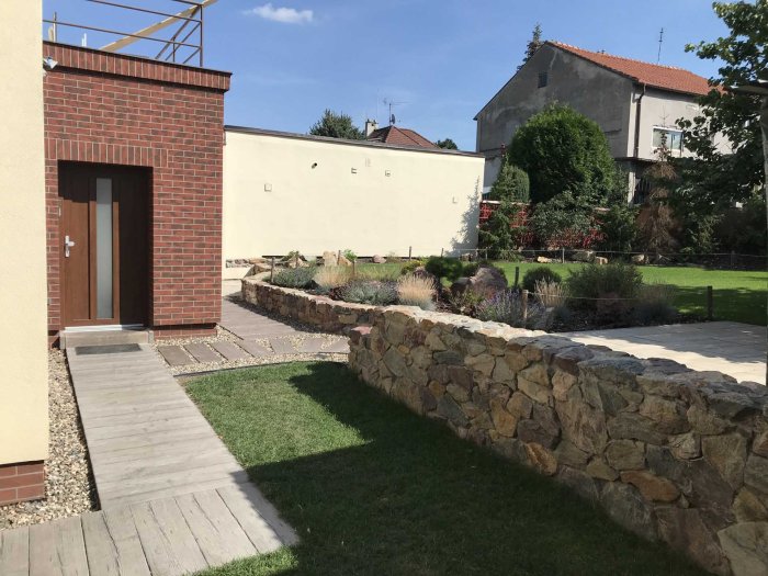 detail poštovné - zahraničí (postal charges)