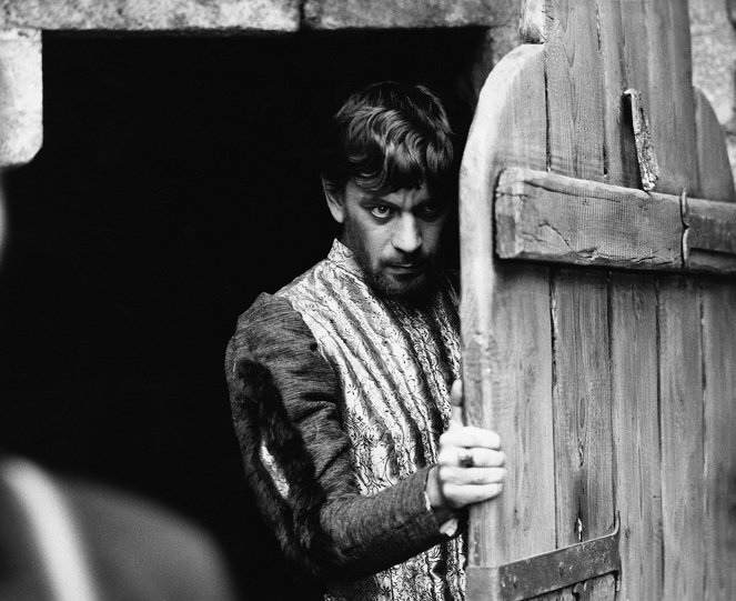 detail The Valley of the Bees  - Blu-ray