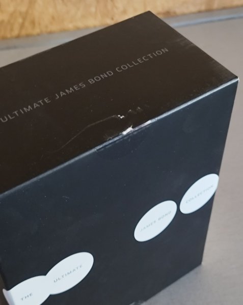 detail James Bond - Kolekce Premium 23 BD - Blu-ray OUTLET