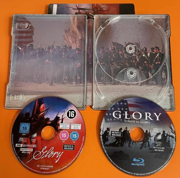 detail Sláva - 4K Ultra HD Blu-ray Steelbook