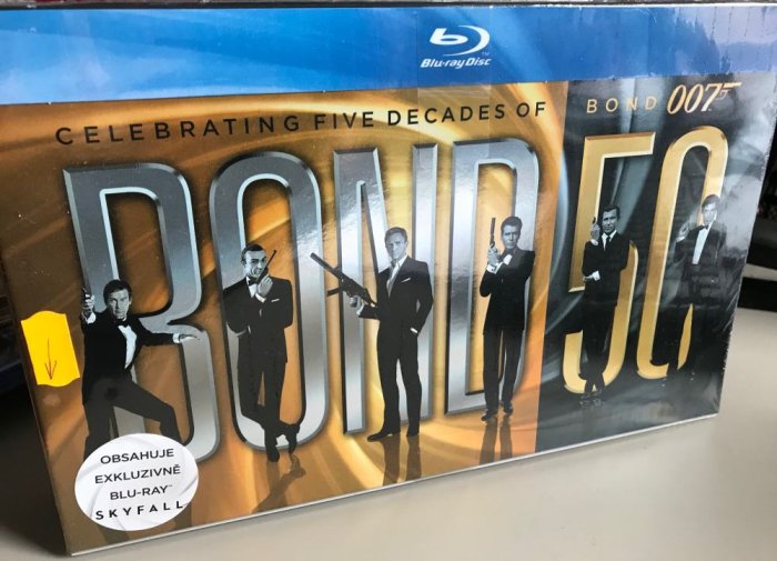 detail Bond 50: The Complete 23 Film Collection