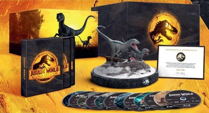 detail Jurassic Park 1-6 Collector's Collection - 4K Ultra HD Blu-ray + Blue and Beta figurines